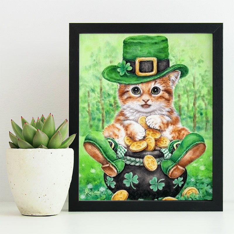 The Happy Cat with Green Hat