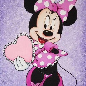 Beautiful Minnie Mouse with Heart - Disney Diamond Painting